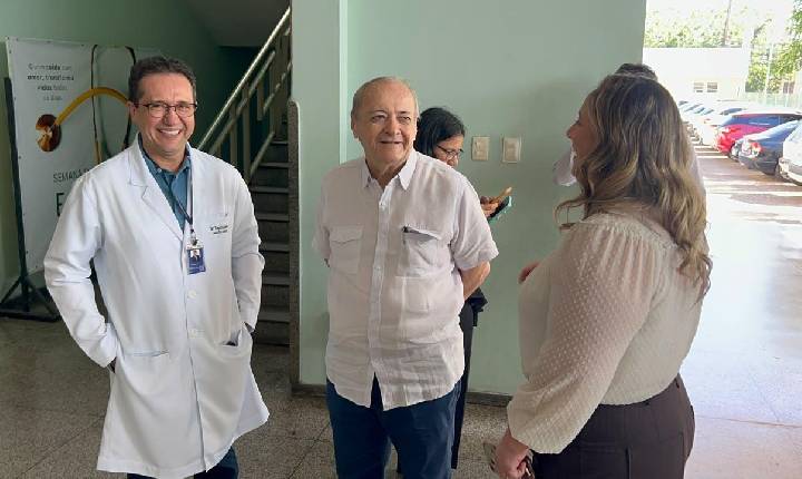 Silvio Mendes destaca atendimento ágil e humanizado no HUT após investimentos