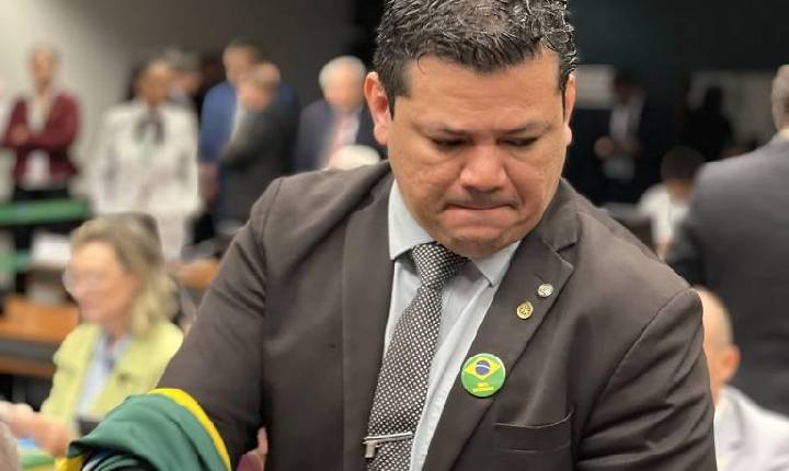 STF recebe denúncia contra Gilvan da Federal por ataques a Lula nas redes sociais 