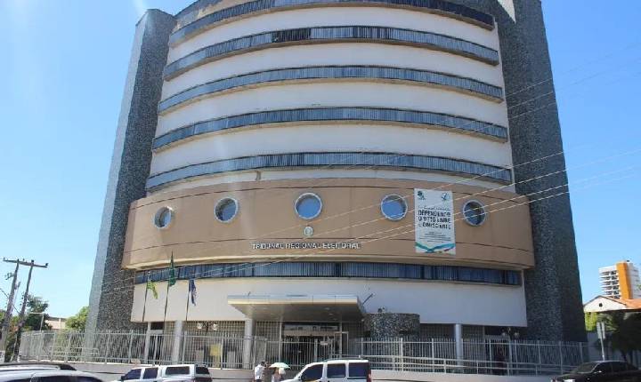 TCE-PI encaminha à Justiça Eleitoral a lista dos 