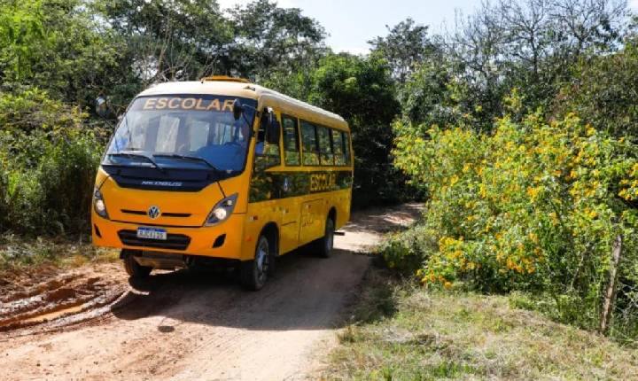 TCE-PI prorroga prazo para envio de questionário sobre transporte escolar