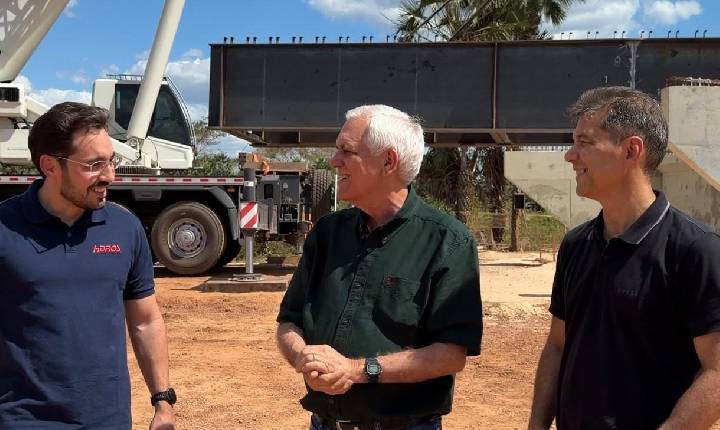 Themístocles Filho acompanha as obras das pontes da BR-222 entre Piripiri e Batalha