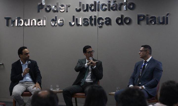 TJPI promove palestra sobre gestão e indicadores nos Juizados Especiais