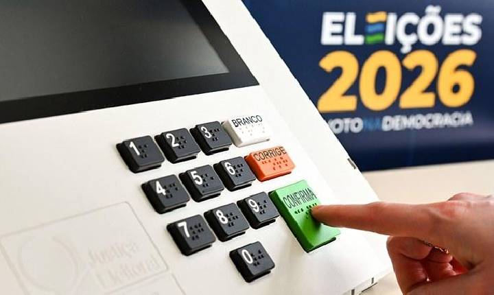 Urna eletrônica assegura a soberania do voto popular no Brasil desde 1996
