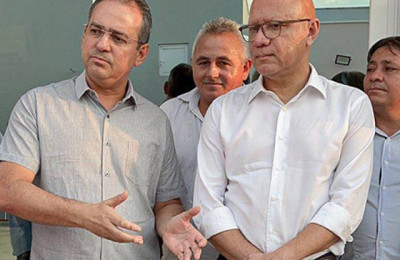 Franzé Silva se reúne com lideranças e com o pré-candidato a prefeito de Oeiras