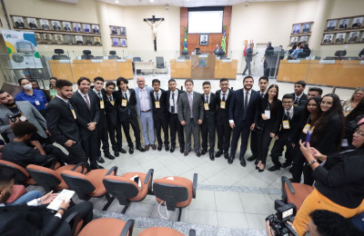 Governador recebe 30 diplomados do Parlamento do Futuro nesta quarta-feira no Karnak