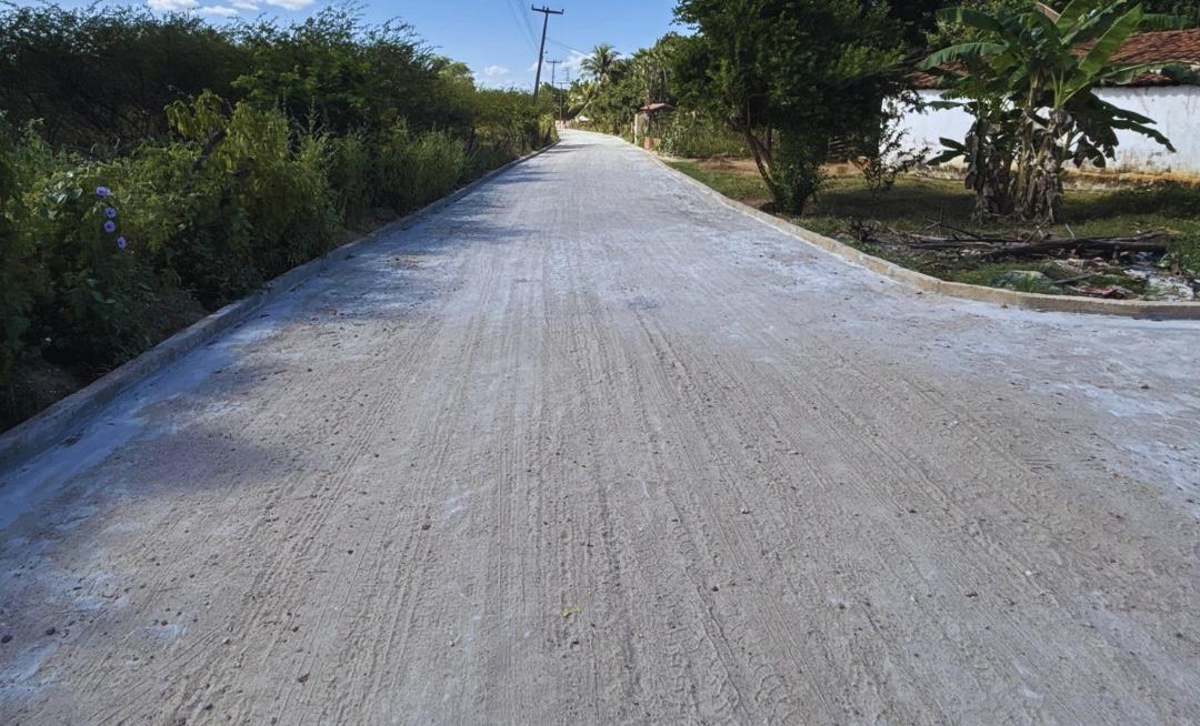 Governo investe R$ 2,4 milhões em pavimentação no Território de Vale do Rio Guaribas