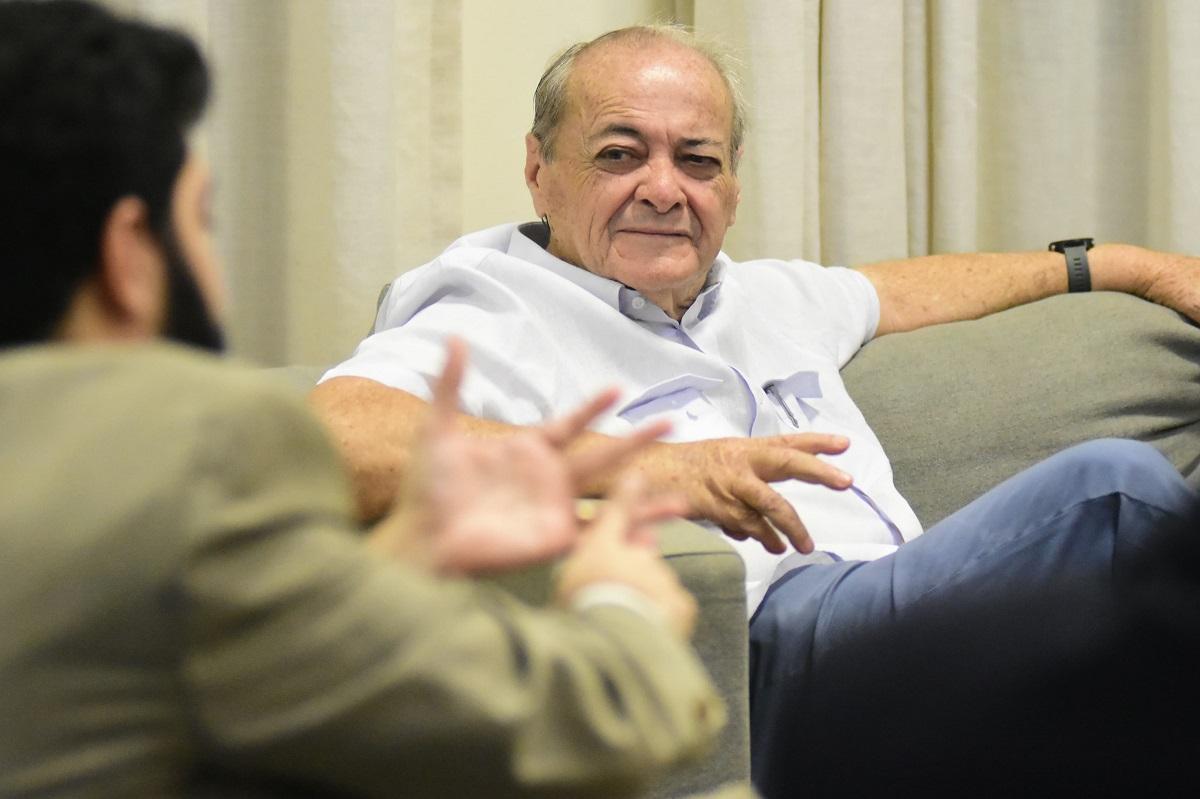 Prefeito Silvio Mendes decreta ponto facultativo na quinta-feira (17) em Teresina