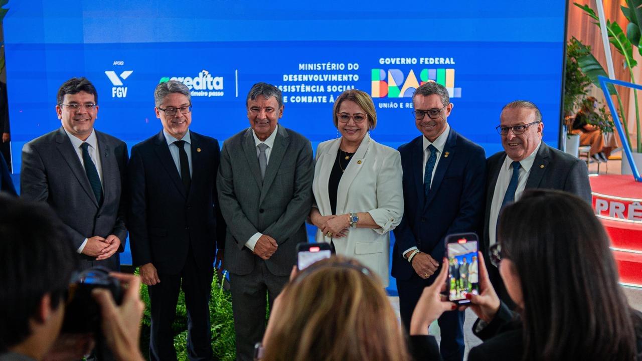 Rafael Fonteles é homenageado em Brasília por ações de inclusão socioeconômica no Piauí