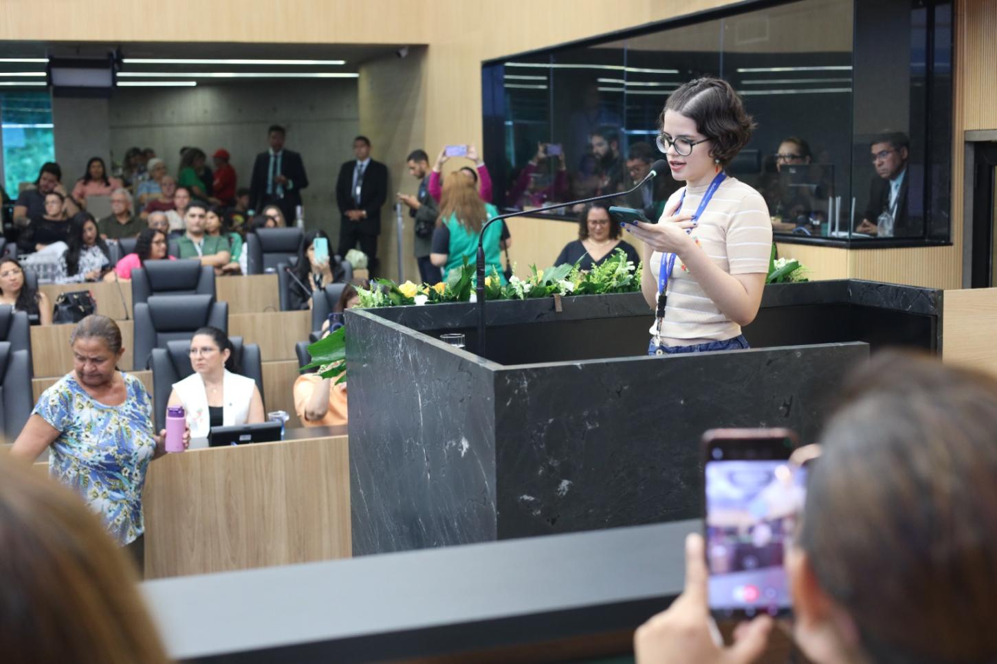 Sessão solene marca encerramento do mês de conscientização sobre o autismo