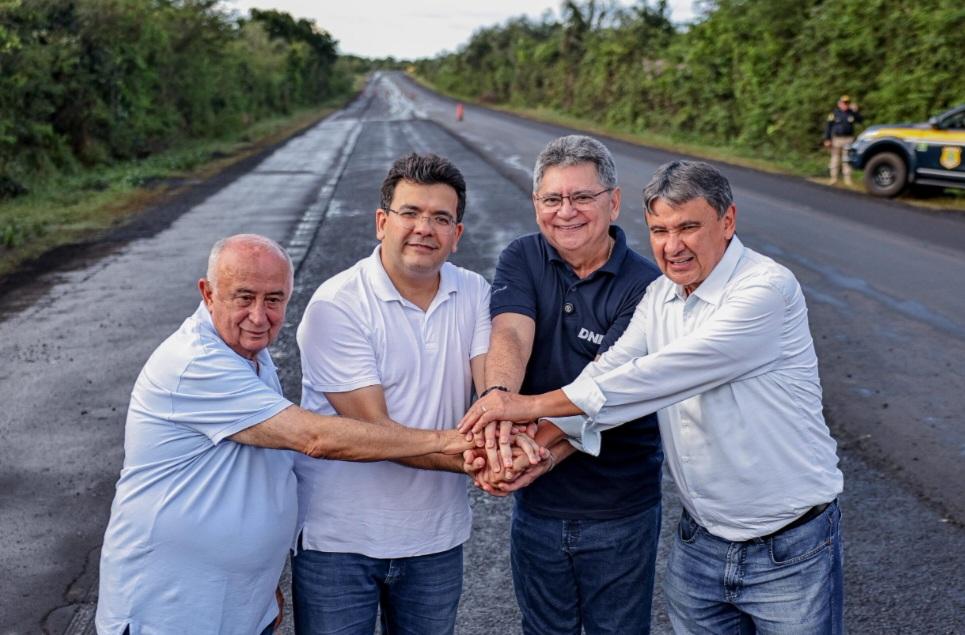 Governador visita BR-343 e destaca investimentos do Governo Federal