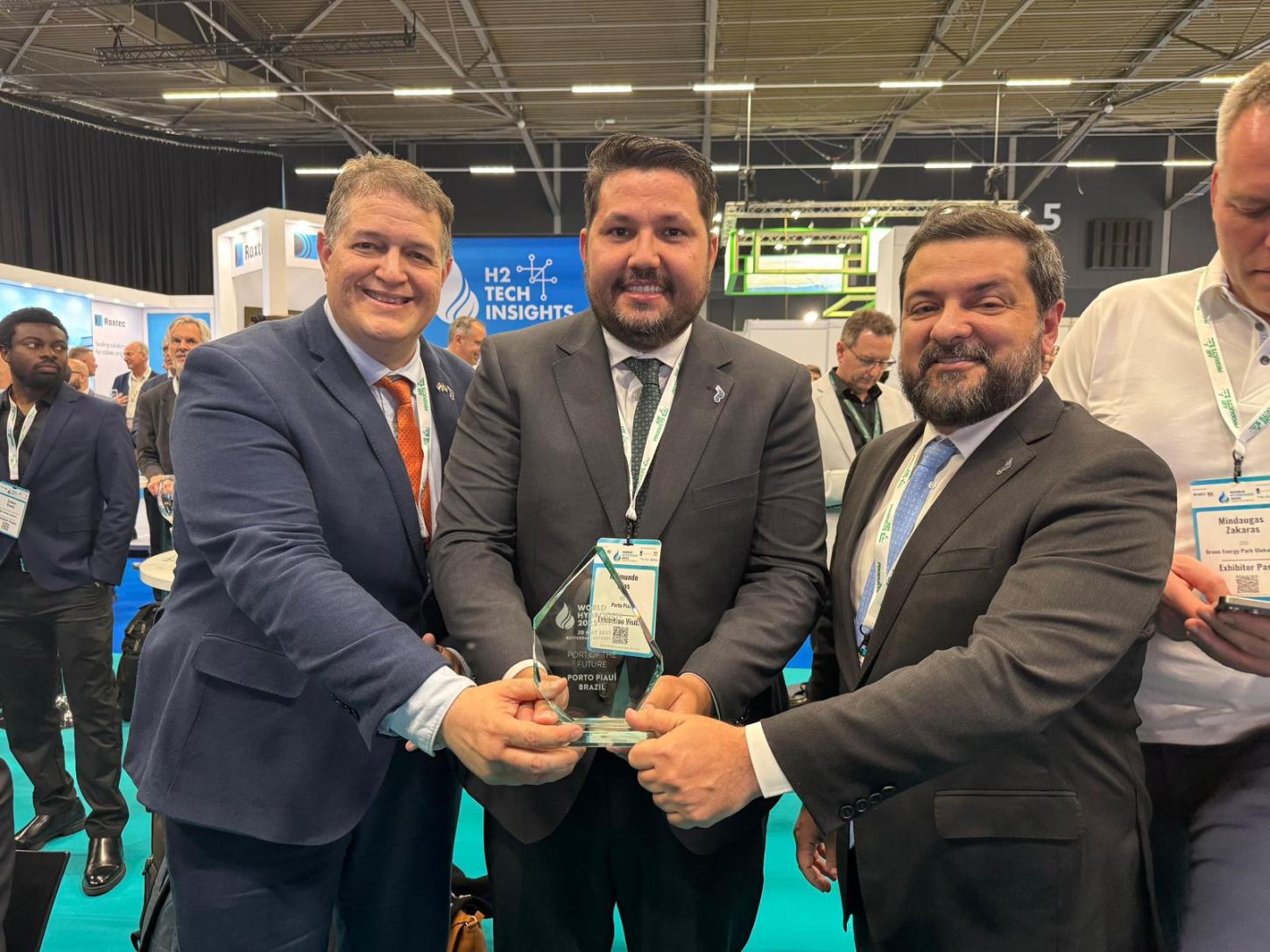 Porto Piauí vence Prêmio Internacional World Hydrogen 2025 em Roterdã