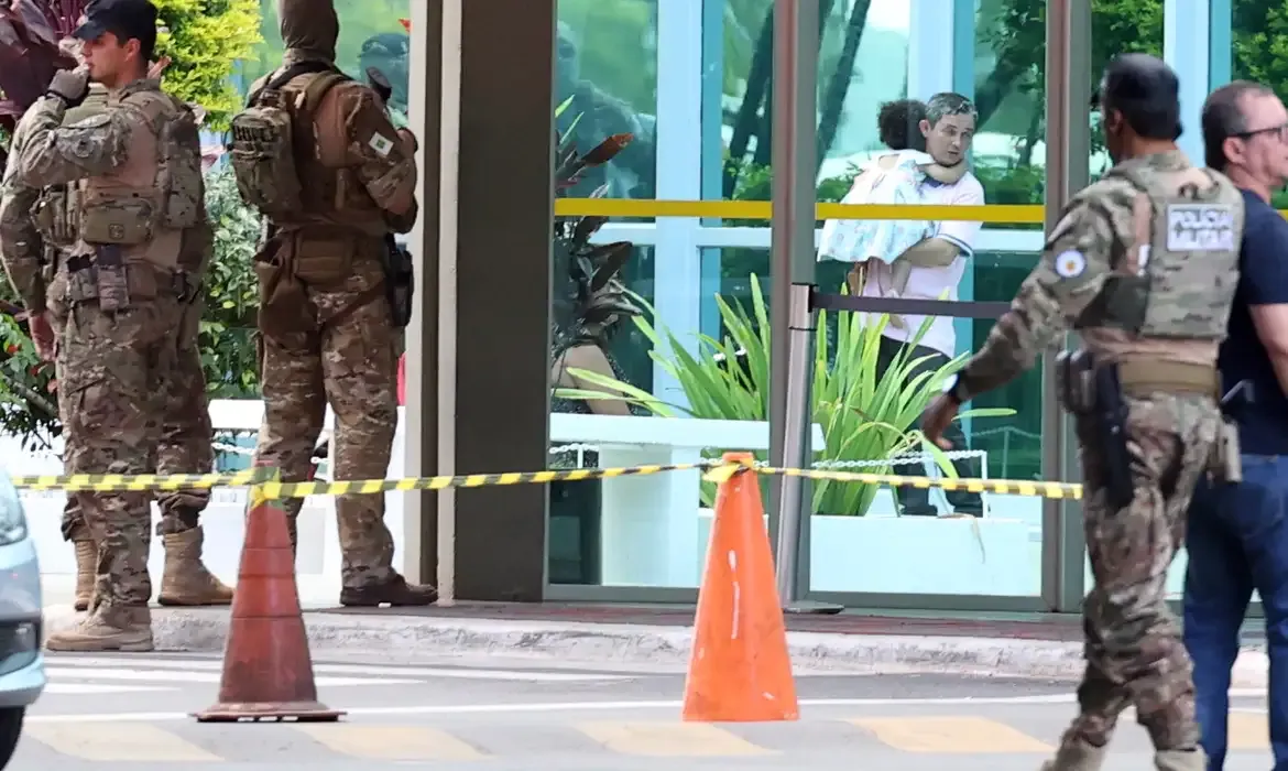 Prédio de ministério em Brasília é evacuado após homem ameaçar explodir de bomba