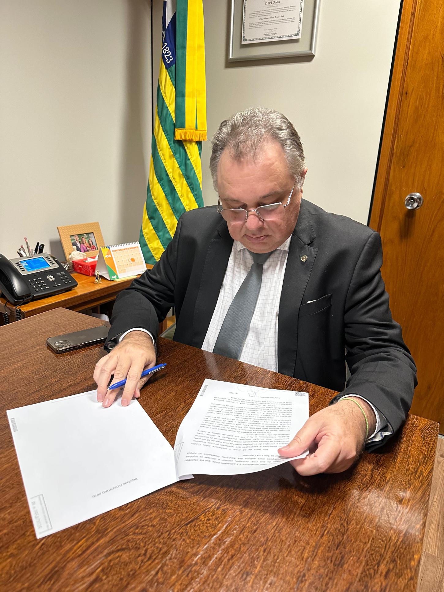 Deputado quer Niède Guidon no Livro dos Heróis e Heroínas da Pátria