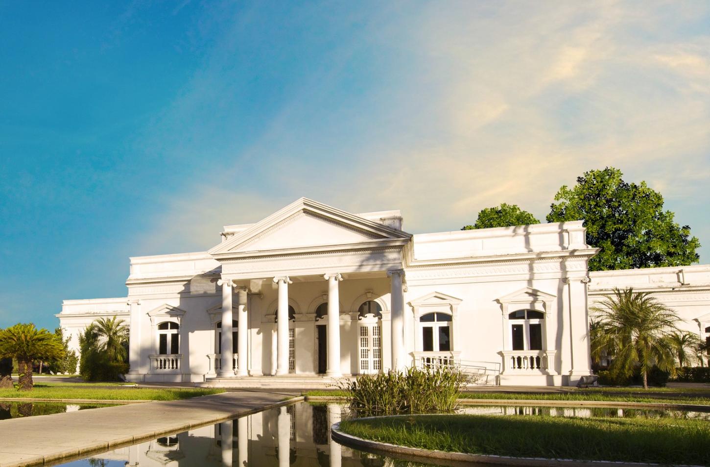 Rafael Fonteles sanciona a lei que aumenta a segurança nas escolas públicas estaduais