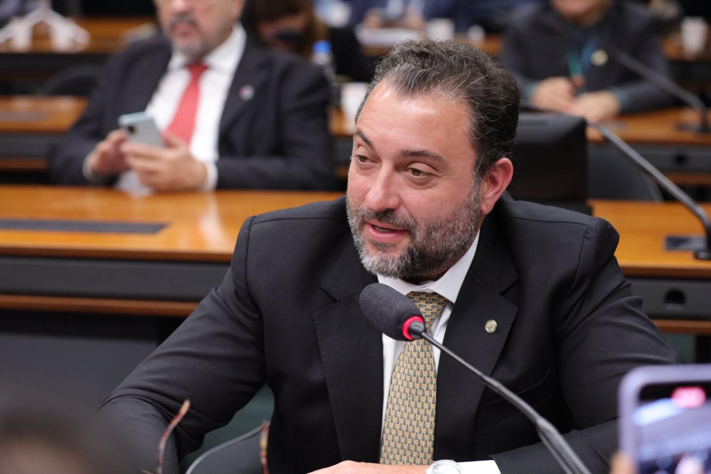 Deputado Átila Lira diz que continua no Progressistas fechado com a reeleição de Ciro