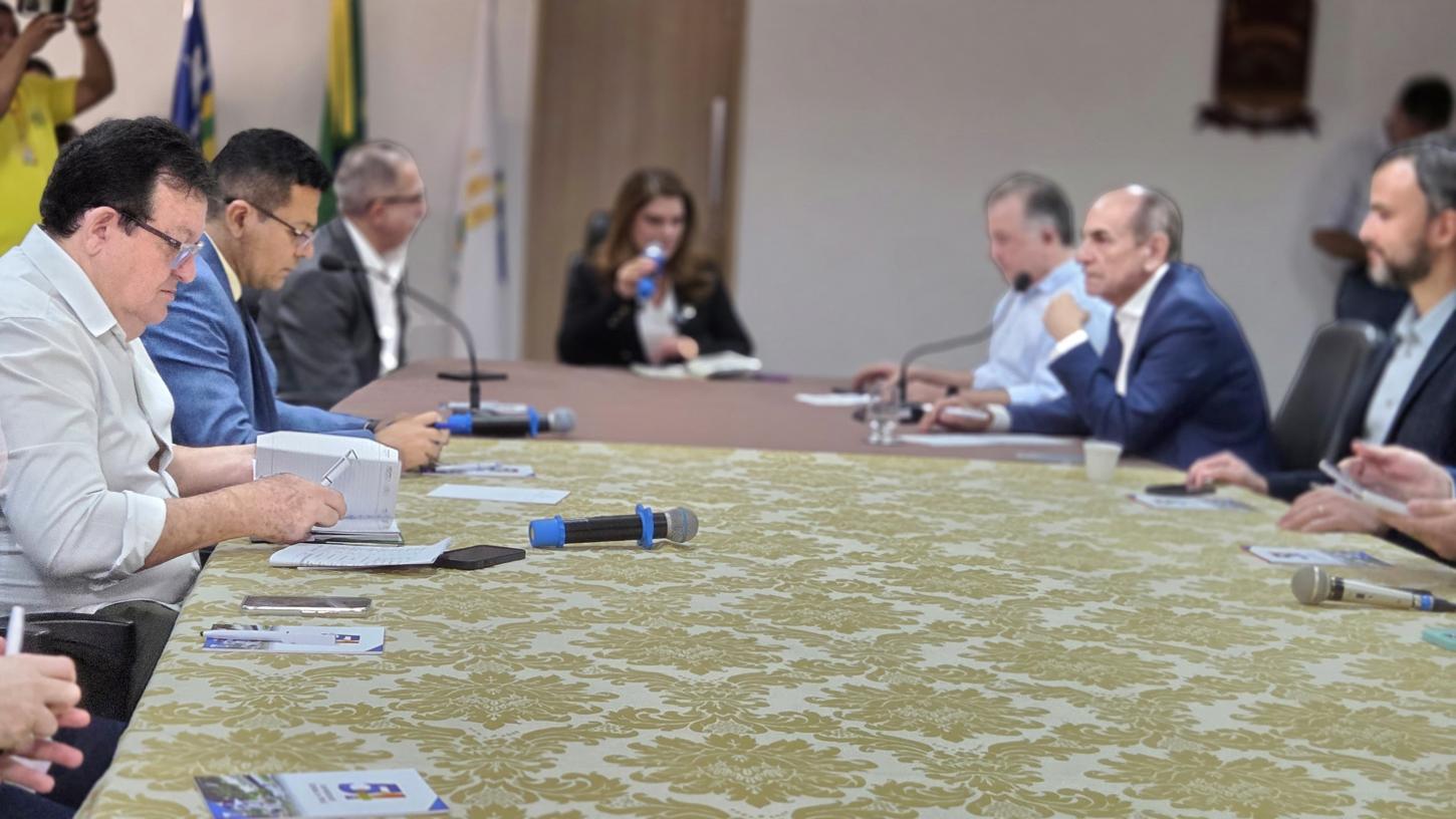 Senadores e deputados não tem interesse em reunião com reitoria da UFPI