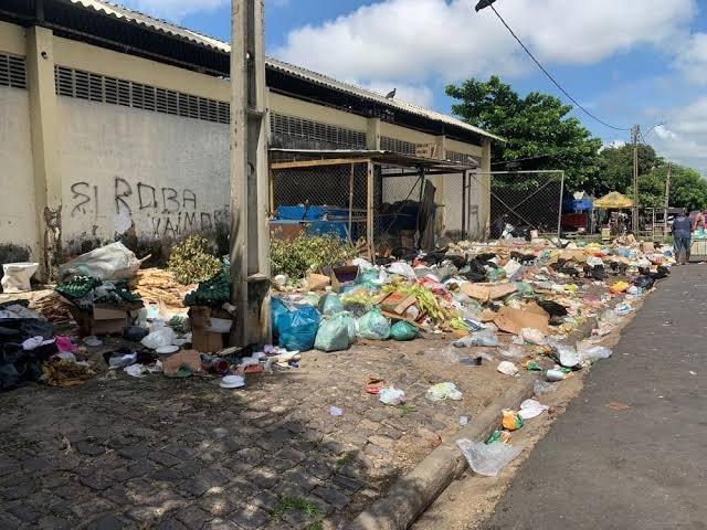 Silvio Mendes vai apresentar medidas para resolver problema da falta de coleta de lixo