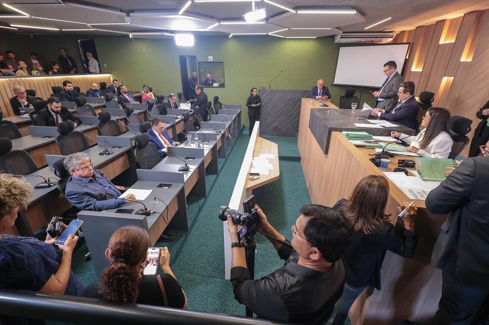 Cessão de uso de imóveis da previdência estadual gera polêmica na CCJ da Assembleia Legislativa