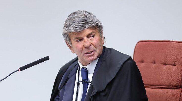 Fux vota pela condenação do delator Mauro Cid e absolvição de Bolsonaro de todos os crimes da trama golpista