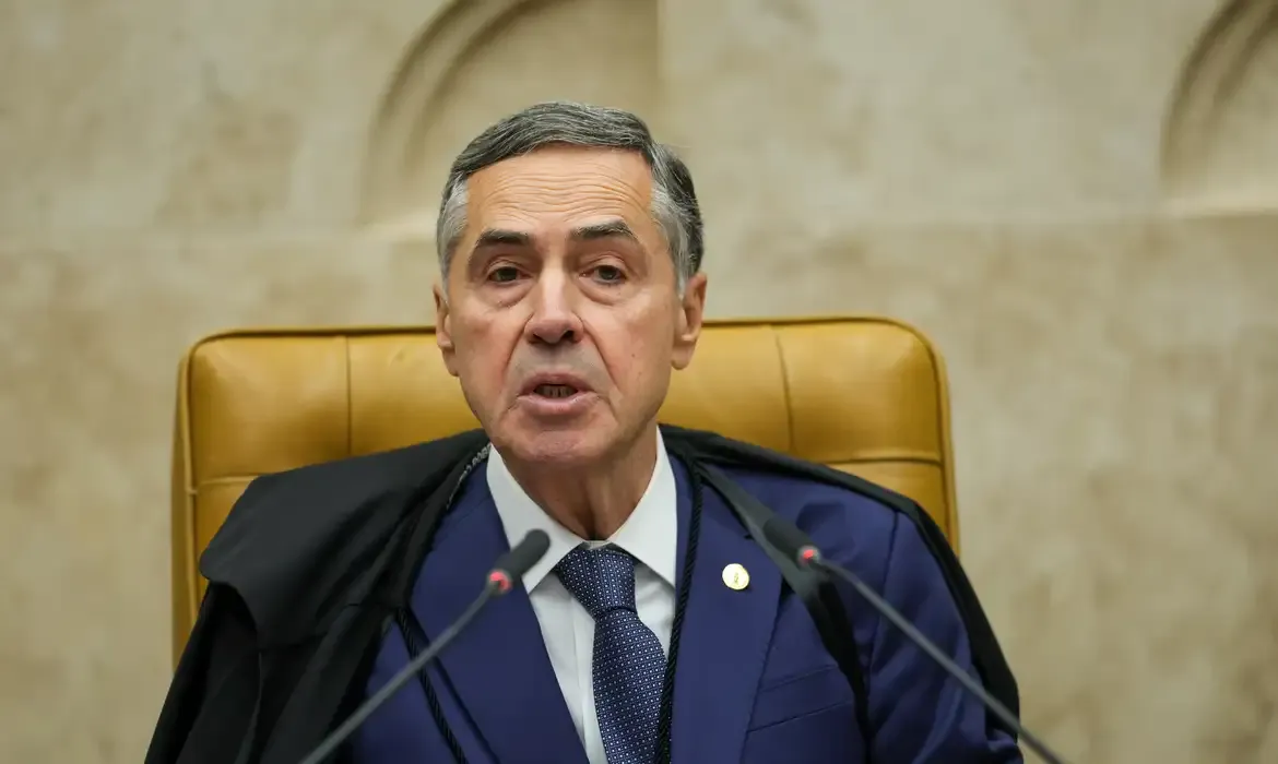 Na despedida da presidência do Supremo, Barroso diz que país precisa de recomeço e pacificação