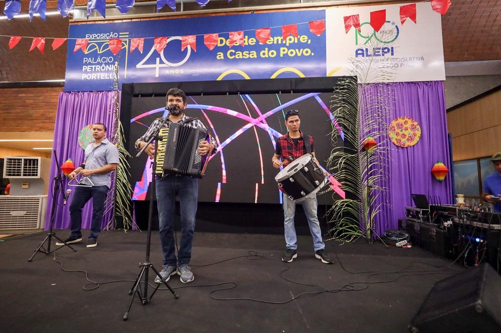 Assembleia Legislativa promove homenagem ao Dia do Servidor Público nesta quinta-feira (30)