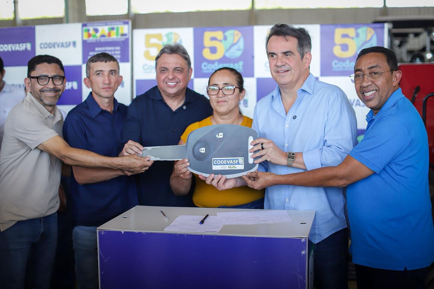 Júlio Arcoverde destina R$ 18 milhões para fortalecer agricultura