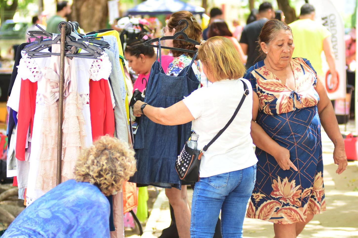 Teresinenses aproveitam feriado e celebram Dia do Piauí na Feira Vem Pra Saraiva