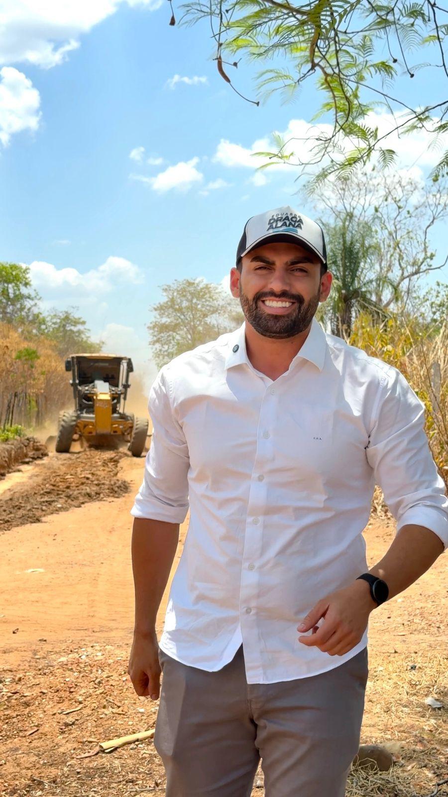 Vereador abre ruas e melhora acessos em povoados de Teresina