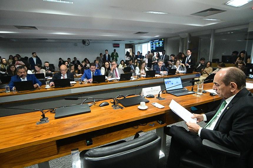 Exame de Proficiência em Medicina pode ser obrigatório para registro nos conselhos regionais e exercício da profissão