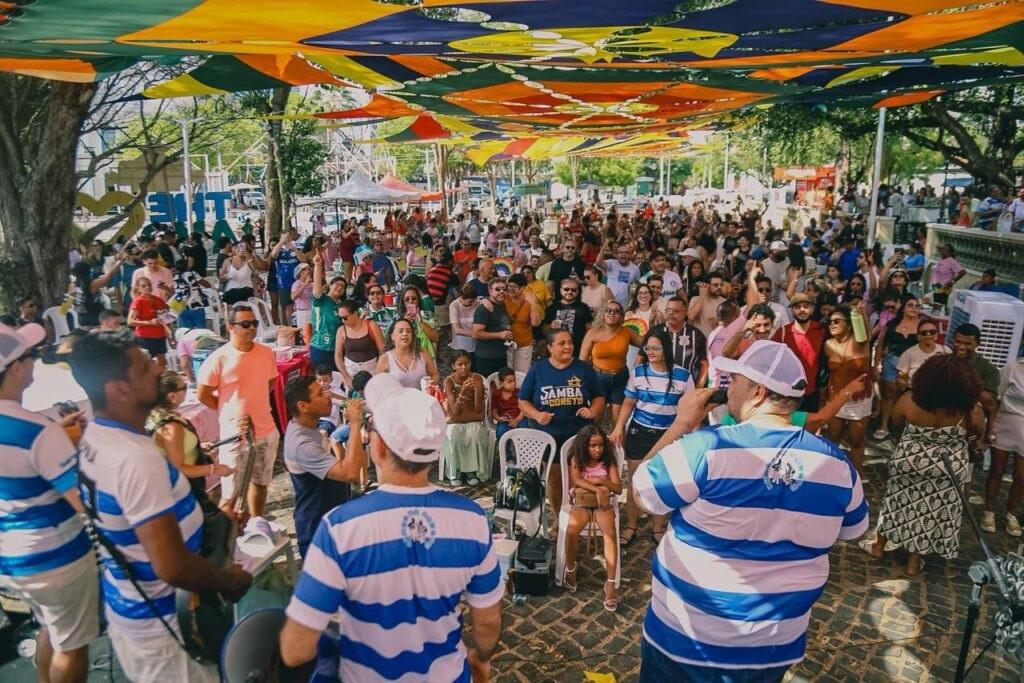 Prévias de Carnaval e escolas de samba no Centro de Teresina a partir de 4 de janeiro