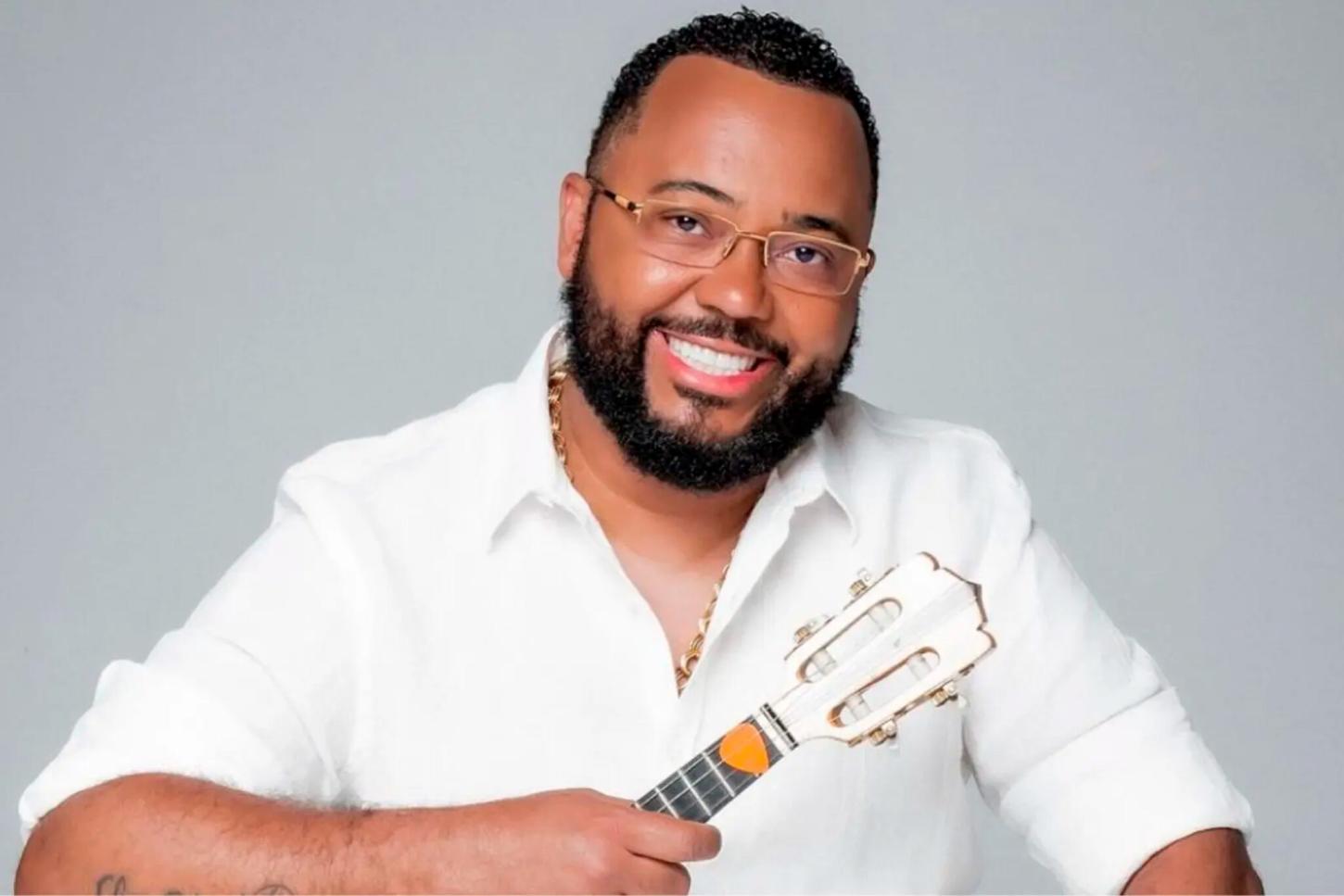 Projeto Seis&Meia encerra 2025 com show de Dudu Nobre em grande noite dedicada ao samba