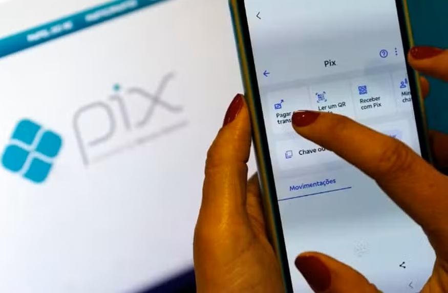 De janeiro a setembro: Brasil registrou um 'golpe do falso Pix' por segundo em 2025
