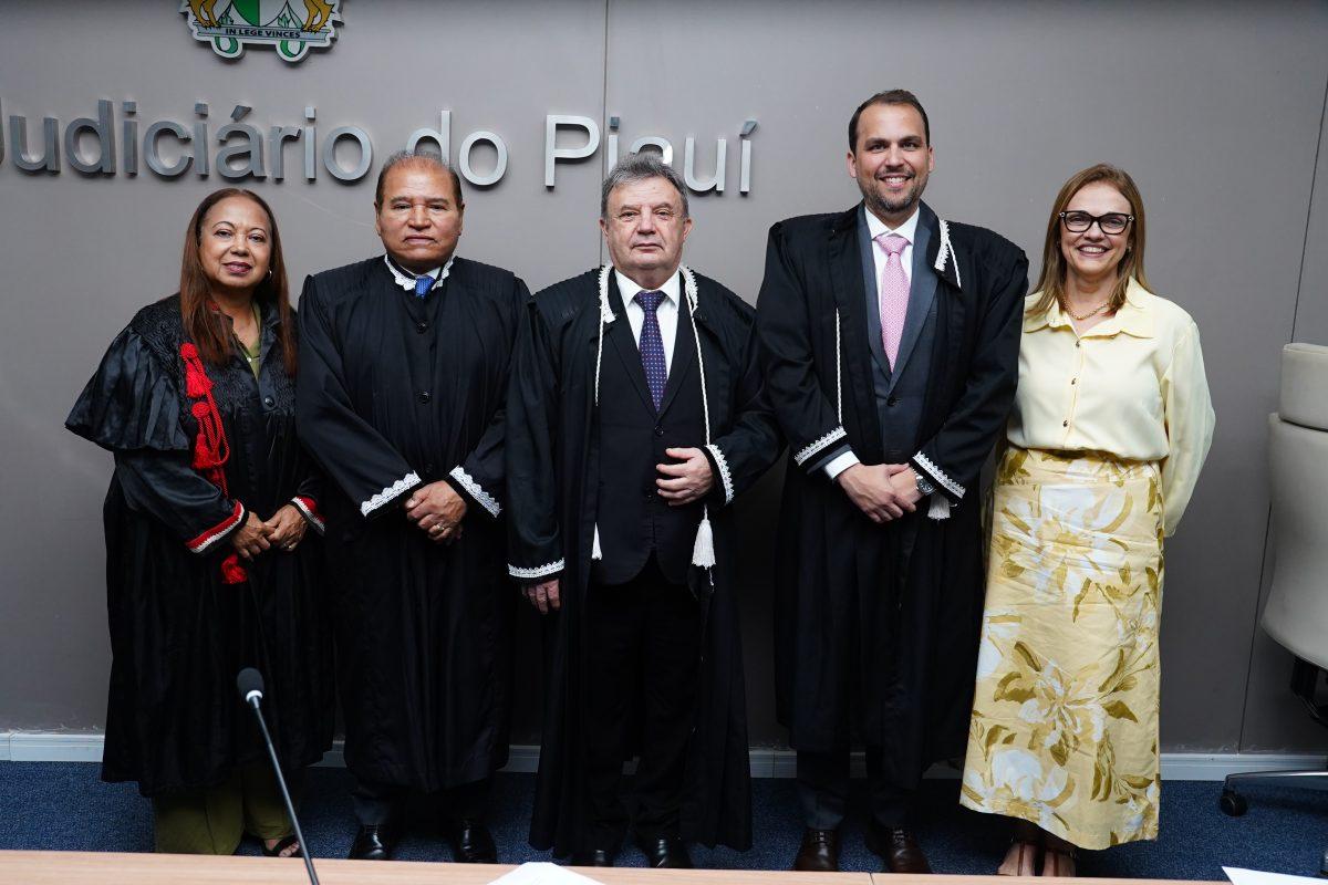 Desembargador Mário Basílio estreia na 1ª Câmara Especializada Cível do TJPI