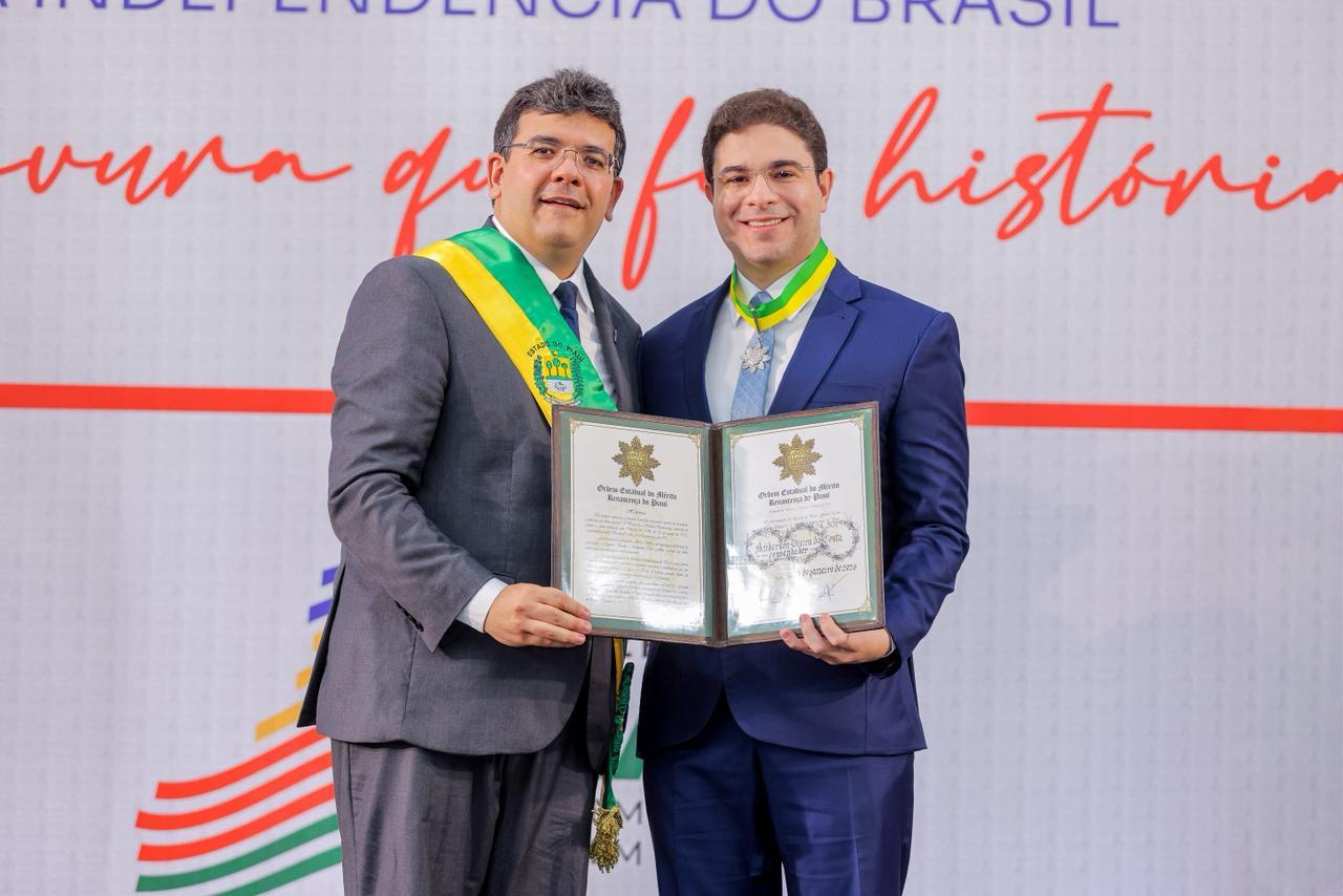 Governo homenageia 34 personalidades com a Medalha do Mérito Renascença
