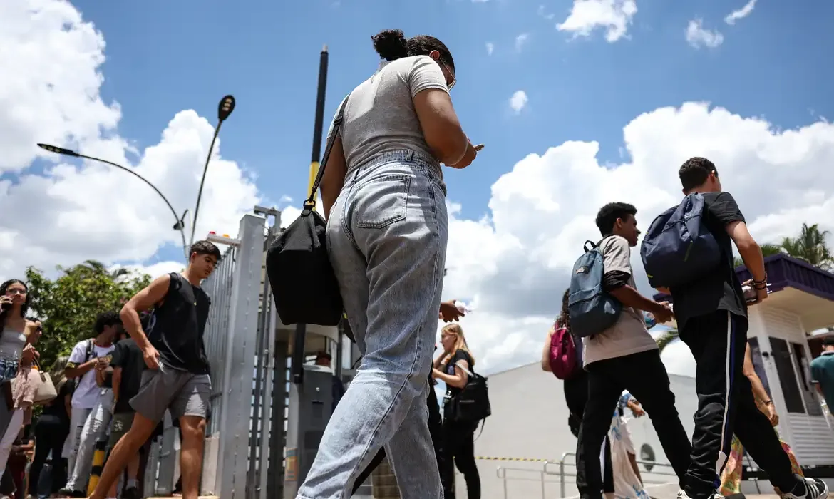 Inep divulga notas individuais do Enem 2025 nesta sexta-feira