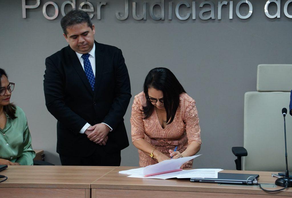 Judiciário dá posse a magistrados e magistradas promovidos por transferência