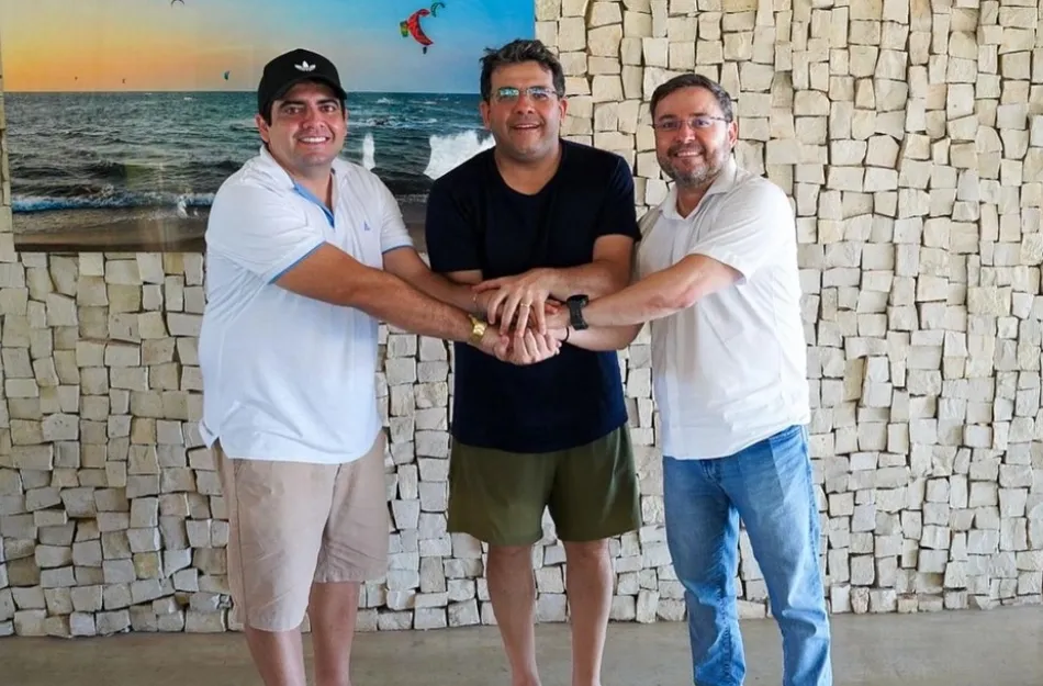 Prefeito de Cajueiro da Praia volta atrás e fica no PT