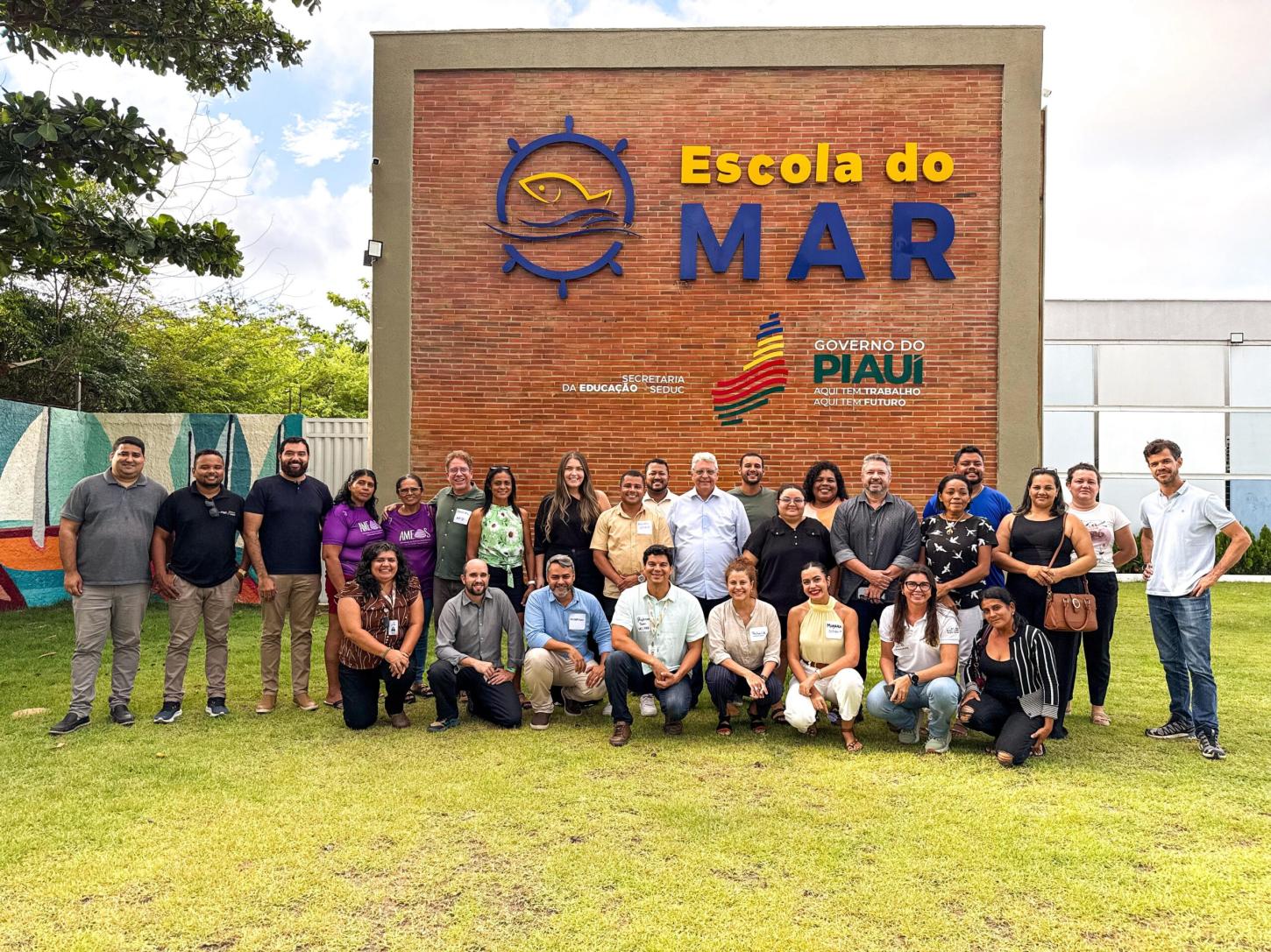 Agência Francesa de Desenvolvimento e Seplan discutem obras de requalificação da orla da Praia de Atalaia