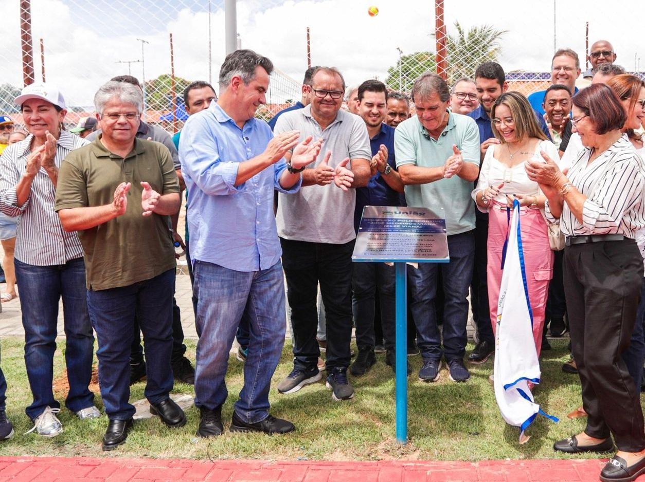 Ciro Nogueira entrega obras, recursos e benefícios para a população de União