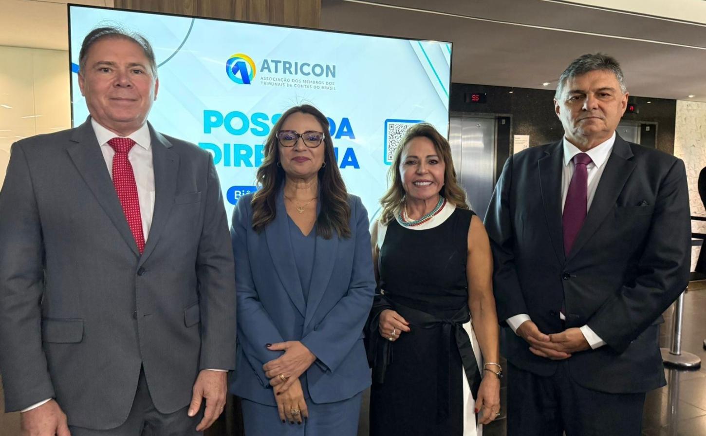 Conselheiros do TCE Piauí tomam posse na nova diretoria da Atricon, biênio 2026-2027   