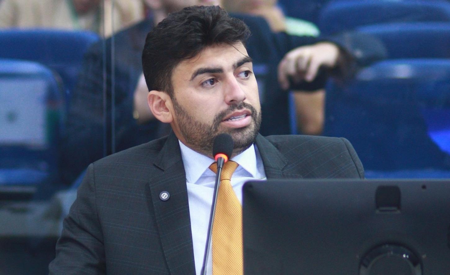 Deputados do MDB fecham as portas do partido para vereador Draga Alana