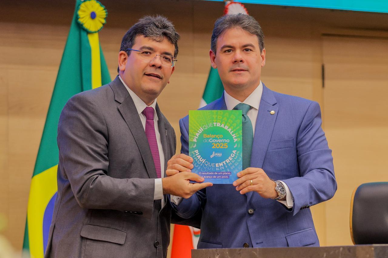 Rafael Fonteles lê a mensagem anual aos deputados na Assembleia Legislativa
