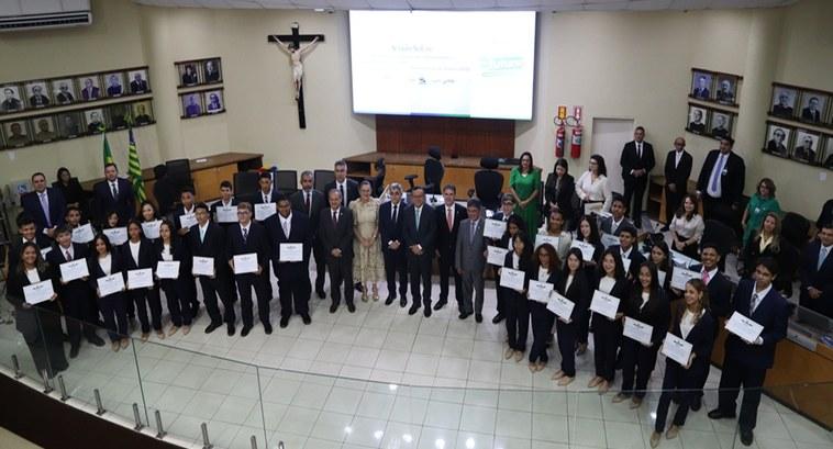 TRE-PI diploma jovens 