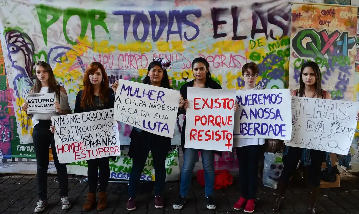 Assédio no trabalho: saiba como reunir provas para denunciar crime