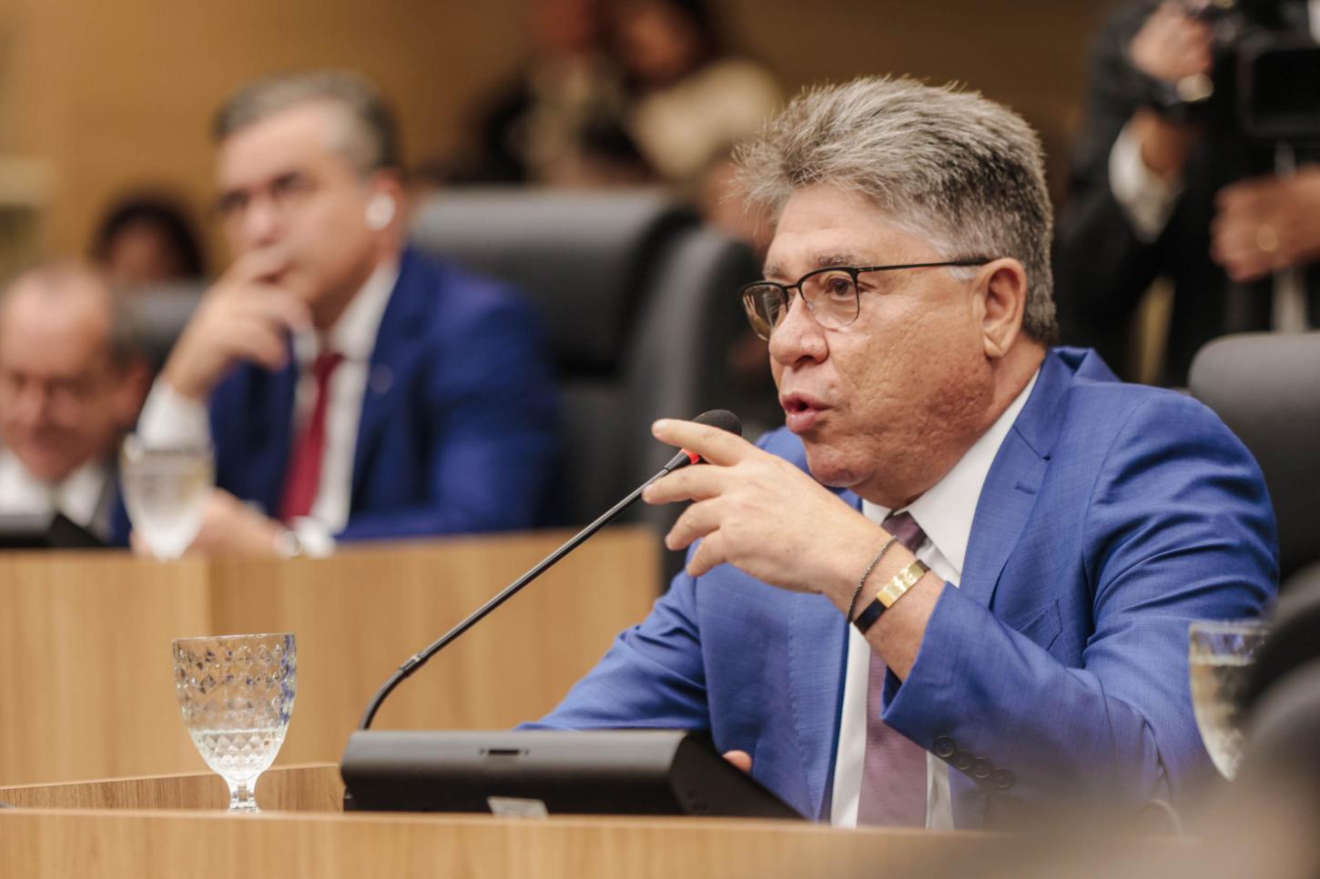 Deputados aprovam, por unanimidade, água de graça para atividades agropecuárias no Piauí