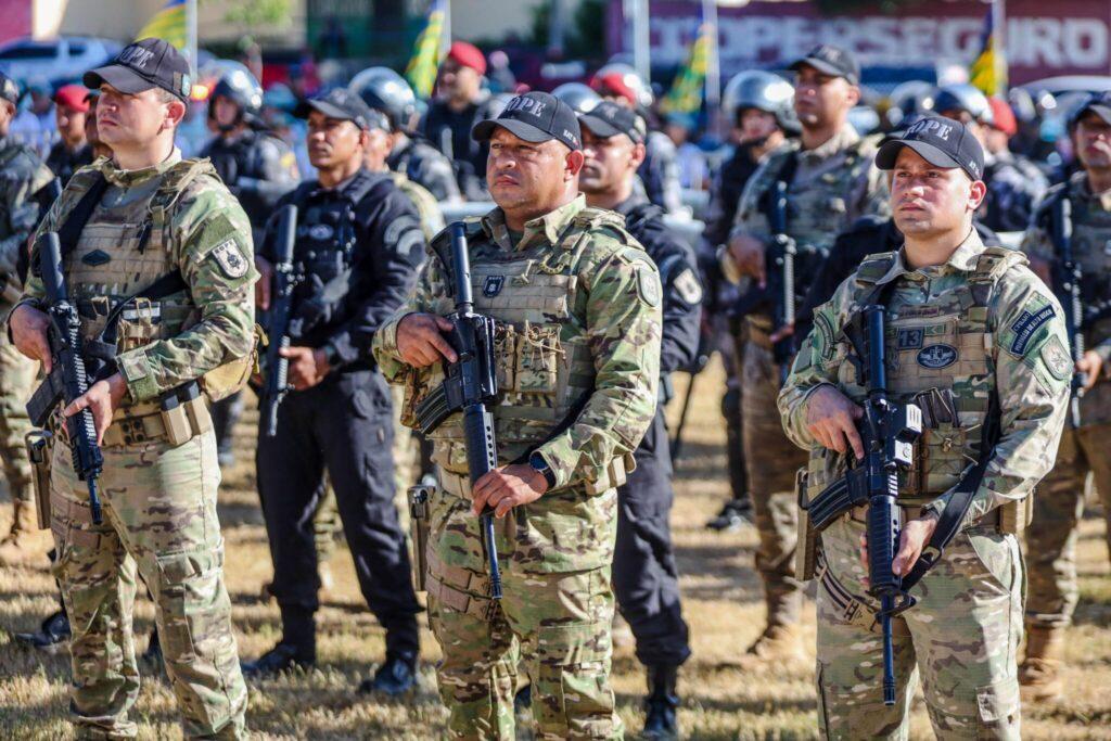 Governo entrega R$ 23 milhões em armas e fardamentos nesta sexta (20)