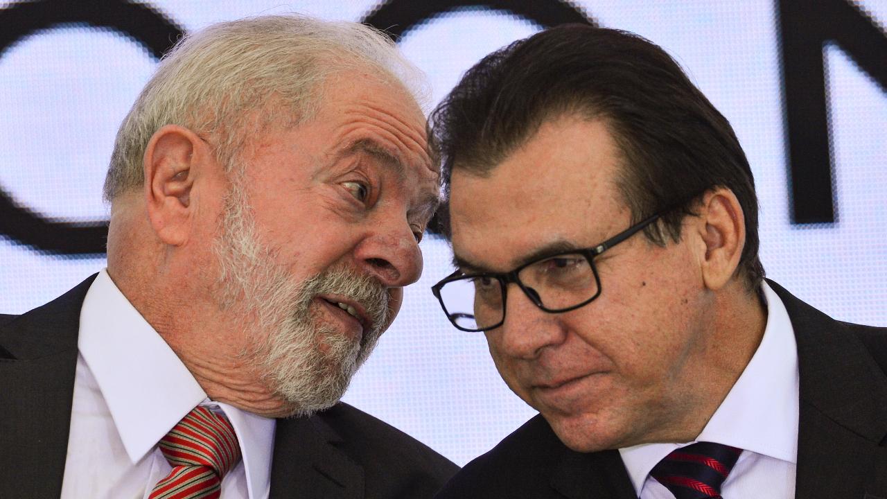 Governo pode enviar projeto com urgência se escala 6x1 não avançar no Congresso