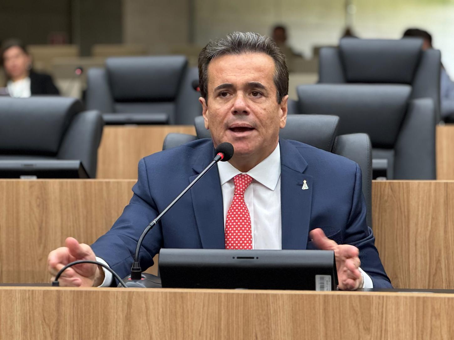 Henrique Pires cobra do eleitor a fiscalização da atuação dos seus representantes