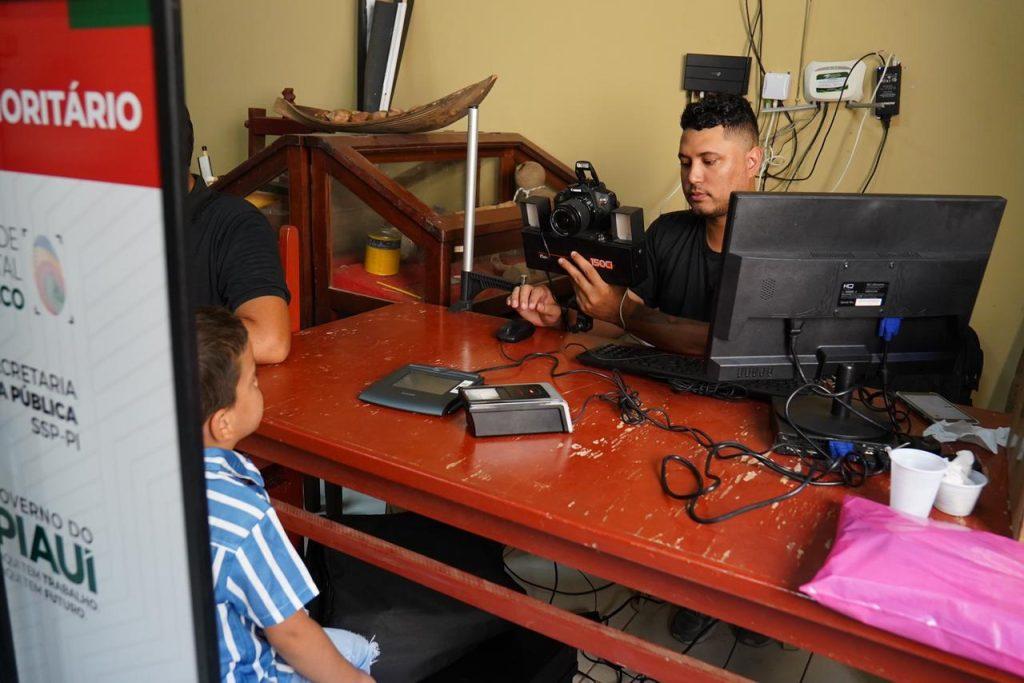 II Caravana TJPI aberta com serviços de cidadania em comunidade indígena