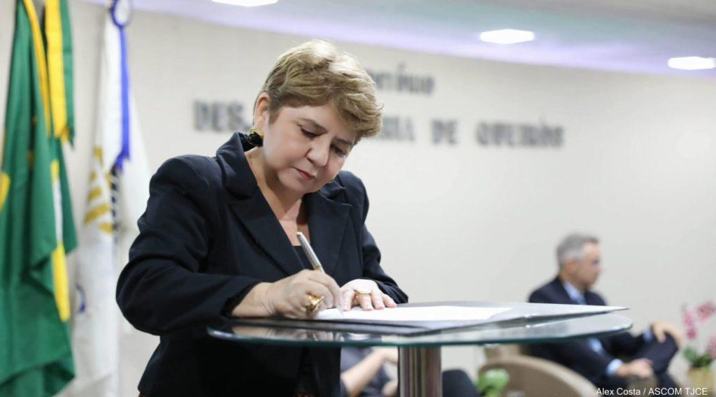 Magistrada do TJPI toma posse em comissão nacional de enfrentamento à violência de gênero